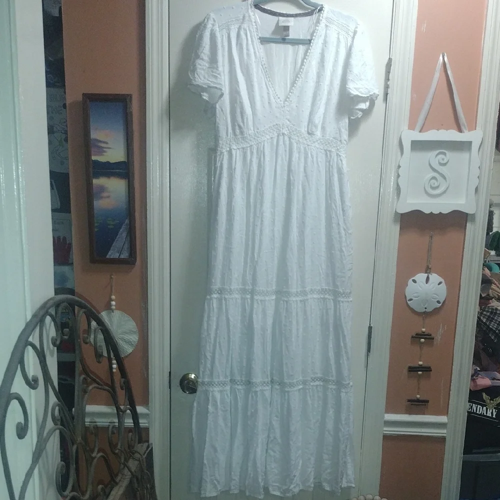 Knox Rose White Eyelet Tiered Maxi Dress With Pockets 100% Cotton - Picture 1 of 6